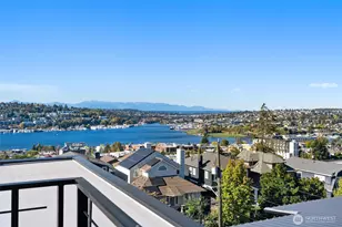 2214 Broadway E, Seattle, WA 98102 - Photo 24