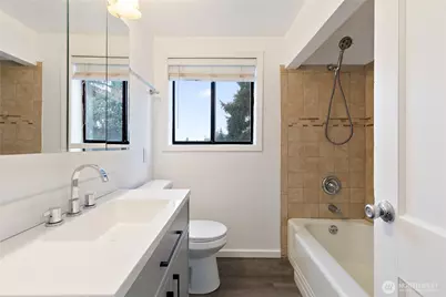 1211 9th Avenue SW, Puyallup, WA 98371 - Photo 16