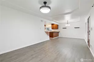 1211 9th Ave SW, Puyallup, WA 98371 - Photo 6