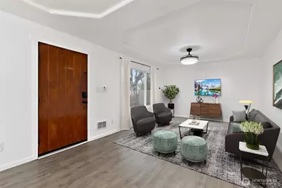 1211 9th Avenue SW, Puyallup, WA 98371 - Photo 2