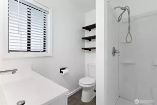 1211 9th Ave SW, Puyallup, WA 98371 - Photo 10