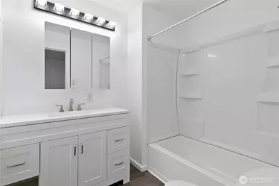 1211 9th Avenue SW, Puyallup, WA 98371 - Photo 12