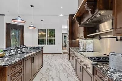 1059 Evergreen Lane, Freeland, WA 98249 - Photo 12