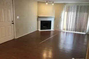 16817 Larch Way, Lynnwood, WA 98037 - Photo 4