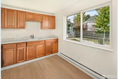 5108 N 46th Street, Tacoma, WA 98407 - Photo 8