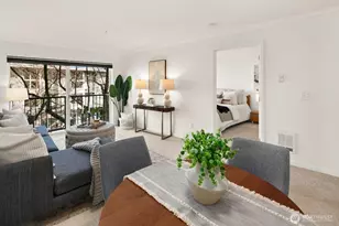 621 5th Ave N, Seattle, WA 98109 - Photo 4