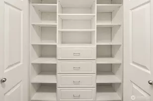 621 5th Ave N, Seattle, WA 98109 - Photo 10