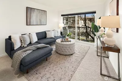 621 5 Avenue N #301, Seattle, WA 98109 - Photo 2