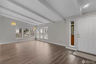 8430 15th Pl SE, Lake Stevens, WA 98258 - Photo 2