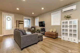 19026 132nd St E, Bonney Lake, WA 98391 - Photo 4