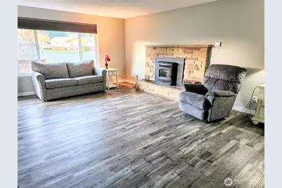 10710 97th Street SW, Tacoma, WA 98498 - Photo 6