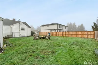 1610 Maine Street, Milton, WA 98354 - Photo 18