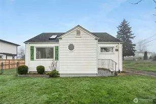 1610 Maine St, Milton, WA 98354 - Photo 2