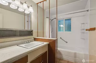 7942 15th Ave SW, Seattle, WA 98106 - Photo 18