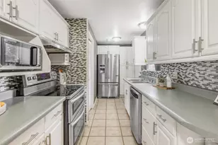 32916 26th Ave SW, Federal Way, WA 98023 - Photo 10