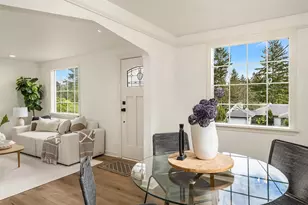 12517 22nd Ave NE, Seattle, WA 98125 - Photo 8