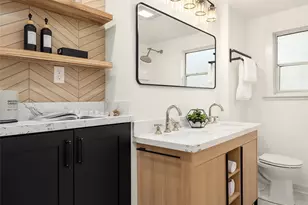 12517 22nd Ave NE, Seattle, WA 98125 - Photo 18