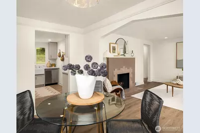 12517 22nd Avenue NE, Seattle, WA 98125 - Photo 8