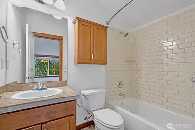 2503 NE 125th Street, Seattle, WA 98125 - Photo 20