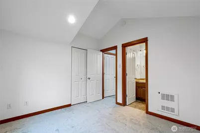 2503 NE 125th Street, Seattle, WA 98125 - Photo 10