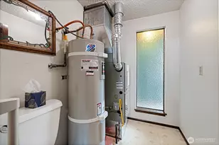 2321 Vista View Dr, Tacoma, WA 98406 - Photo 30