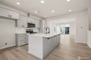 12087 127th Ave E, Puyallup, WA 98374 - Photo 8