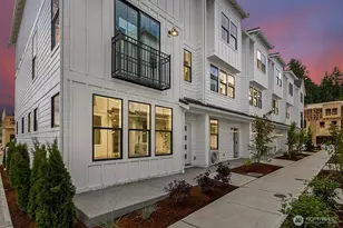 12087 127th Ave E, Puyallup, WA 98374 - Photo 2