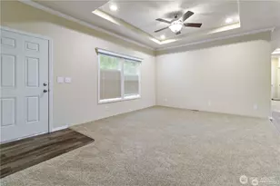 8942 W McKenna Falls Rd W, Bremerton, WA 98312 - Photo 2