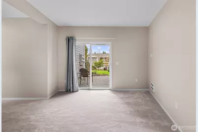 22519 SE 38th Terrace #1423, Issaquah, WA 98029 - Photo 24