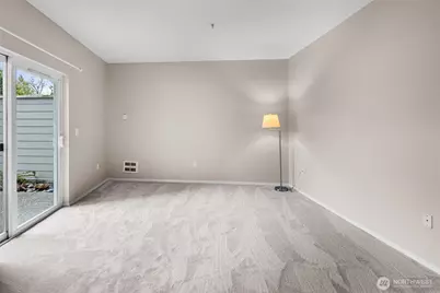 22519 SE 38th Terrace #1423, Issaquah, WA 98029 - Photo 16