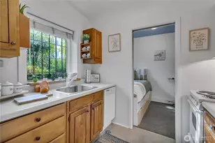 1101 17th Ave, Seattle, WA 98122 - Photo 18