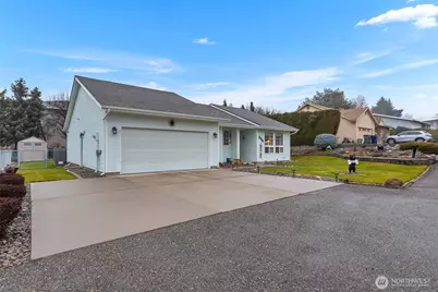 539 Rolfs Court, East Wenatchee, WA 98802 - Photo 2