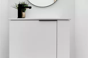 631 W Emerson St, Seattle, WA 98119 - Photo 10