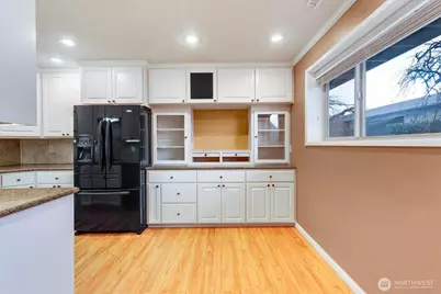 1310 River Road #9, Longview, WA 98632 - Photo 10