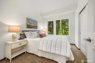 1359 Nolta Loop NE, Bainbridge Island, WA 98110 - Photo 16