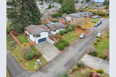 3414 166th Place SW, Lynnwood, WA 98037 - Photo 6