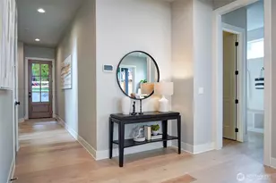 12812 NE 65th Ln, Kirkland, WA 98033 - Photo 4