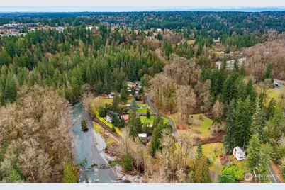 23203 Upper Dorre Don Way SE, Maple Valley, WA 98038 - Photo 24