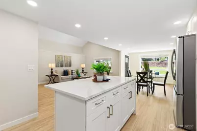 20103 75th Avenue NE, Kenmore, WA 98028 - Photo 14