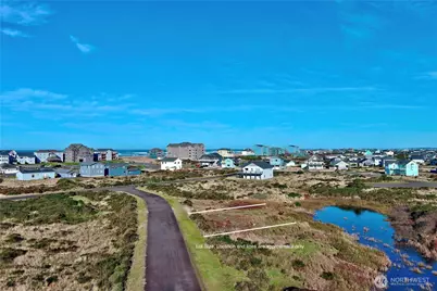 476 Sea View Street SW, Ocean Shores, WA 98569 - Photo 4