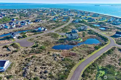 476 Sea View Street SW, Ocean Shores, WA 98569 - Photo 6