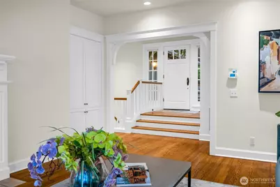 1810 NE 73rd Avenue NE, Medina, WA 98039 - Photo 10