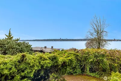 1810 NE 73rd Avenue NE, Medina, WA 98039 - Photo 36