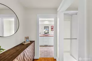 1810 NE 73rd Ave NE, Medina, WA 98039 - Photo 18