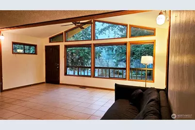 17017 10th Avenue NE, Shoreline, WA 98155 - Photo 4