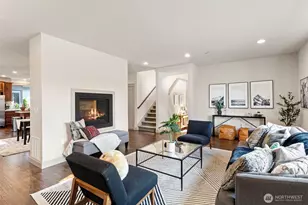 553 SE Andrews St, Issaquah, WA 98027 - Photo 8