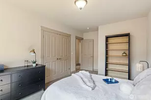 553 SE Andrews St, Issaquah, WA 98027 - Photo 24