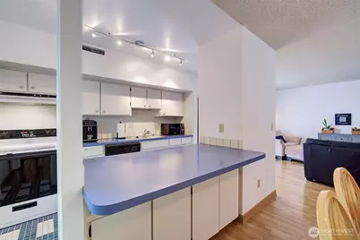 15117 122nd Court NE, Kirkland, WA 98034 - Photo 16
