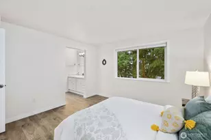 15132 SE 48th Dr, Bellevue, WA 98006 - Photo 14