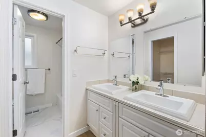 15132 SE 48th Drive, Bellevue, WA 98006 - Photo 16